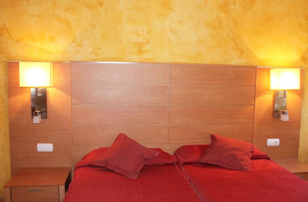 Hotel Ordino Extérieur photo