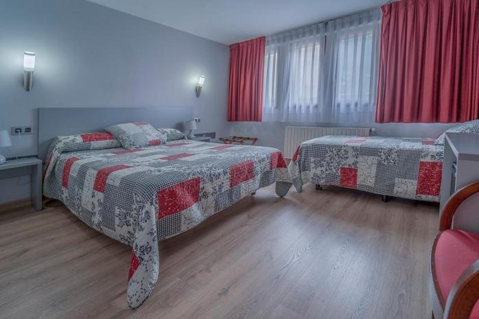 Hotel Ordino Extérieur photo